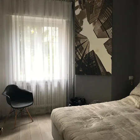 Marianne Apartment Milan